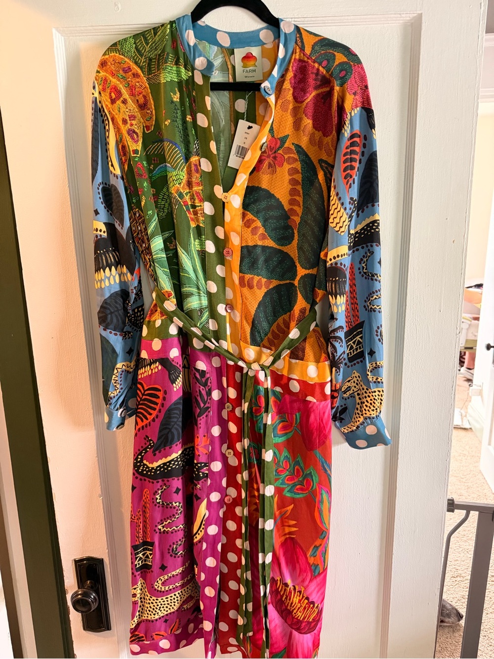 FARM RIO earth rainbow silky shirtdress NWT - Picture 3 of 3